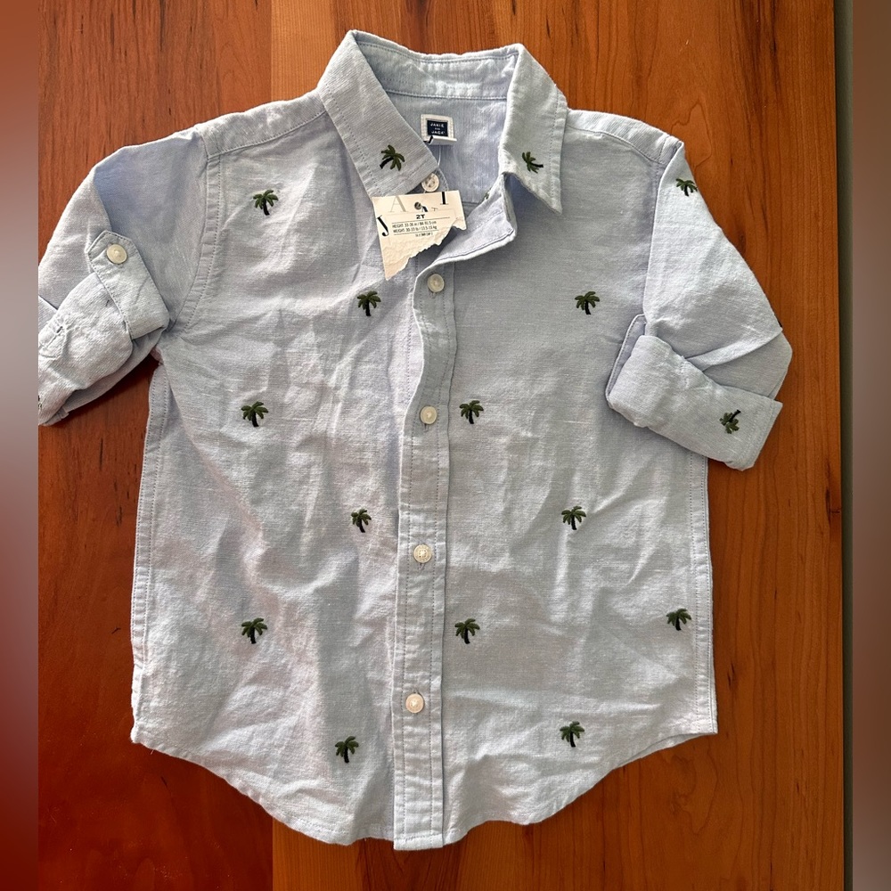 NWT Embroidered Palm Tree Oxford 🌴